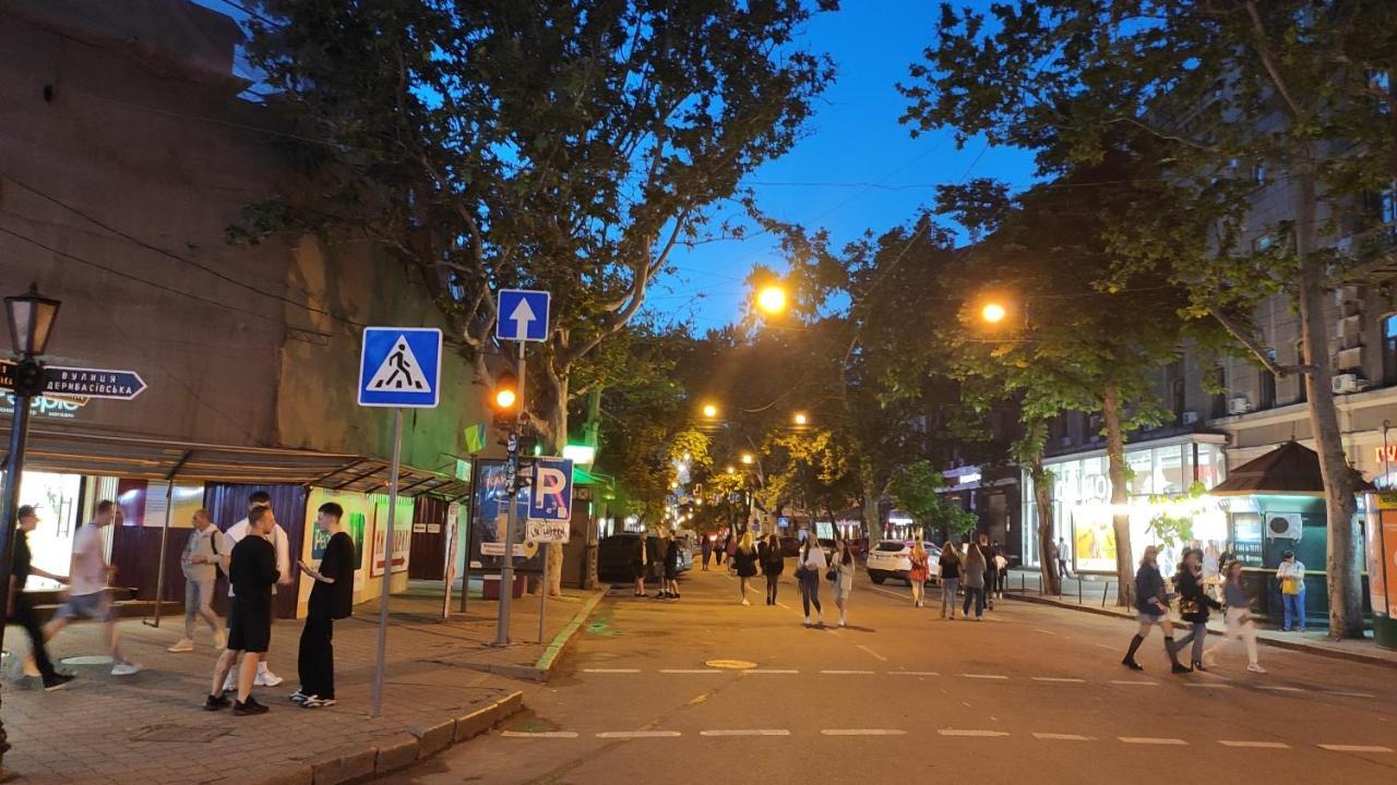 Квартира на Дерибасовcкой Одесса Экстерьер фото